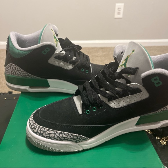 Jordan 3 pine green